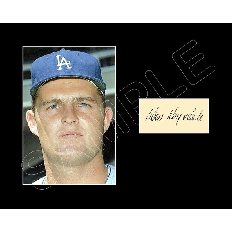 Don Drysdale Matted Photo Display 8X10 - Los Angeles Dodgers - 285