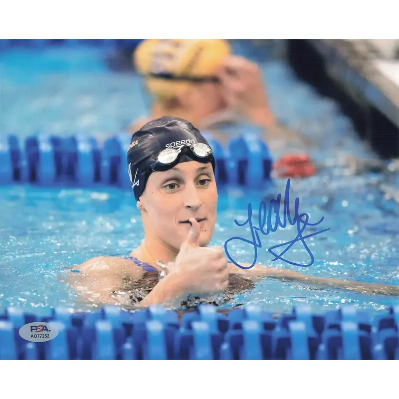 Leah Smith signed 8x10 photo PSA/DNA Autographed Swimming